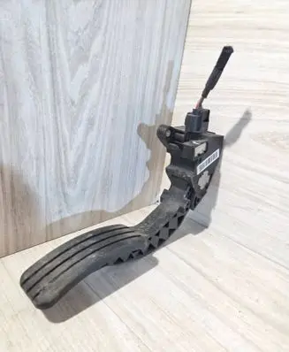 Renault Scenic III - Grand scenic III Accelerator throttle pedal 180020024R