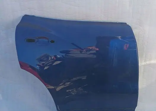 Maserati Levante Rear door HP29052AKARJEDtr
