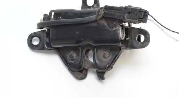 Lexus ES 250 - 300 - 330 Engine bonnet/hood lock/catch 22881