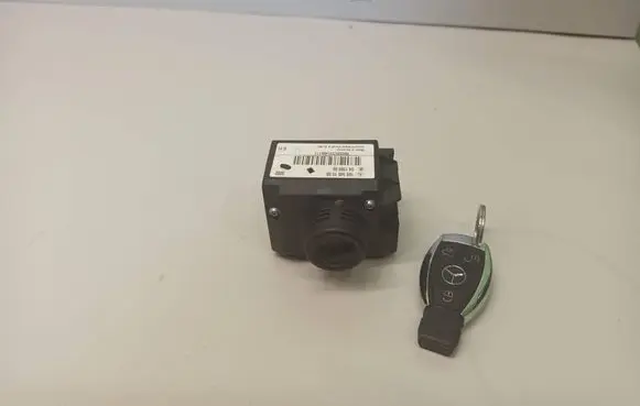 Mercedes-Benz B W245 Ignition lock 1695451508 04156906
