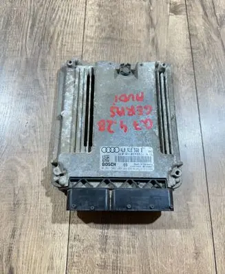 Audi Q7 4L Engine control unit/module 4L0910560B 4L0907560A 0261S02202