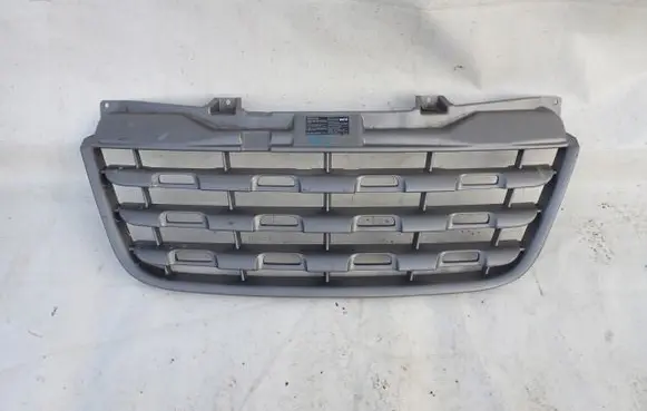 Renault Master III Front bumper upper radiator grill 623100356R