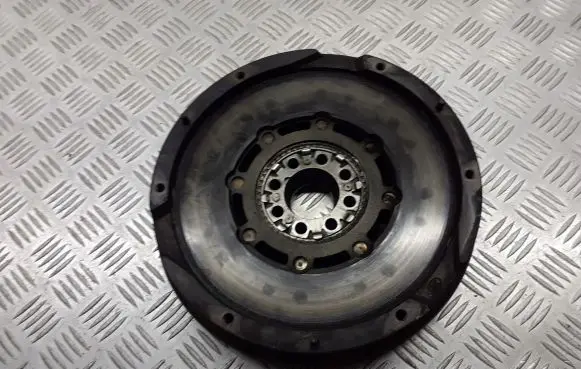 Toyota Avensis T250 Flywheel
