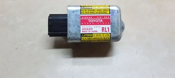 Toyota Prius (XW20) Airbag deployment crash/impact sensor 8986047040