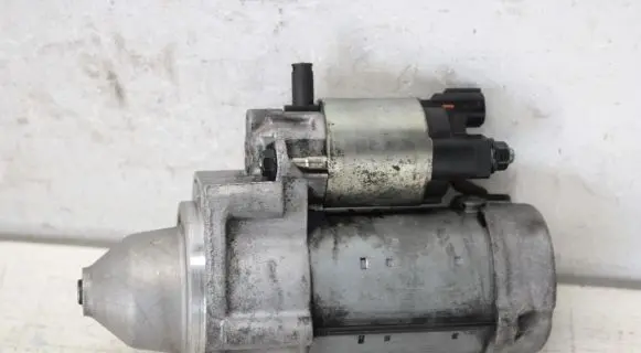 Hyundai i40 Starter motor 361002A550 4280007980