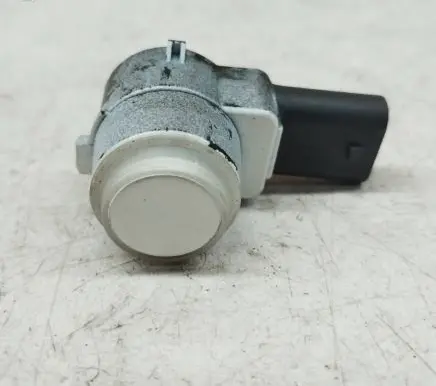 Mercedes-Benz E C207 W207 Parking PDC sensor 2125420118 A2125420118