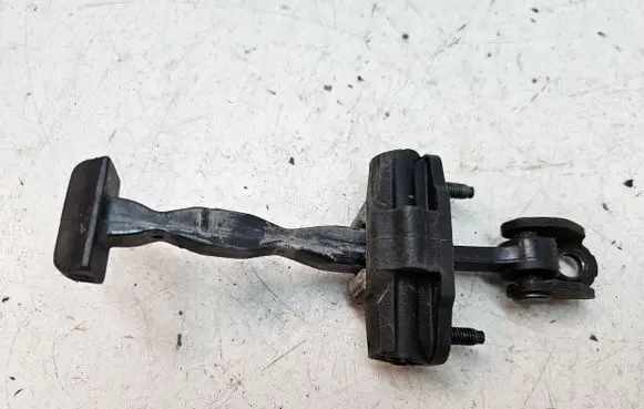 Ford Ranger Rear door check strap stopper