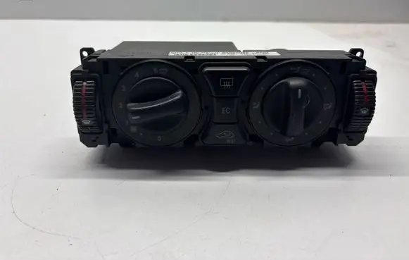 Mercedes-Benz E W210 Climate control unit 2108303185