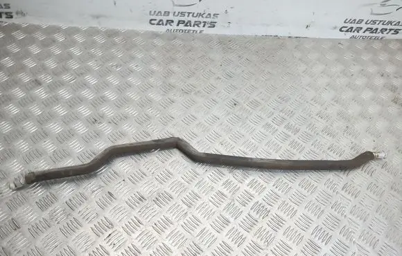 Land Rover Discovery 3 - LR3 Heater radiator pipe/hose 