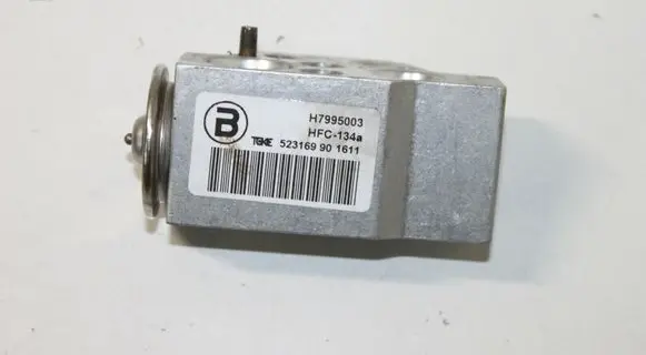 Air conditioning (A/C) expansion valve