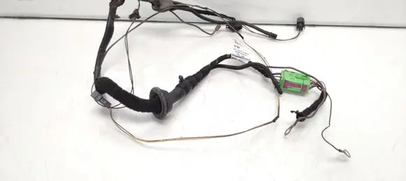 Volkswagen Touareg I Tailgate/trunk wiring harness 7L6971211N