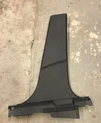 Nissan Qashqai (B) pillar trim (bottom) 769154EA0A