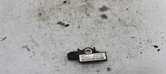 Honda CR-V Airbag deployment crash/impact sensor 5WK43787