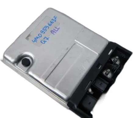 Audi Q7 4M Voltage converter inverter 4M0959663F
