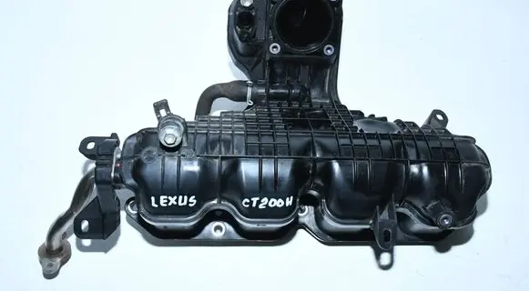 Lexus CT 200H Intake manifold 17120-37054