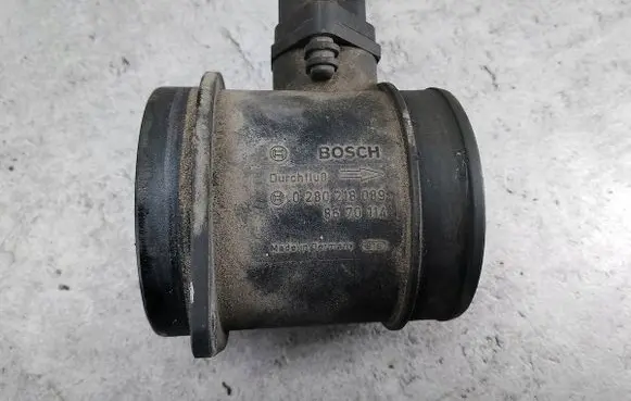 Volvo XC90 Mass air flow meter