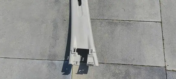 Citroen C3 Picasso (B) pillar trim (top) 631150022