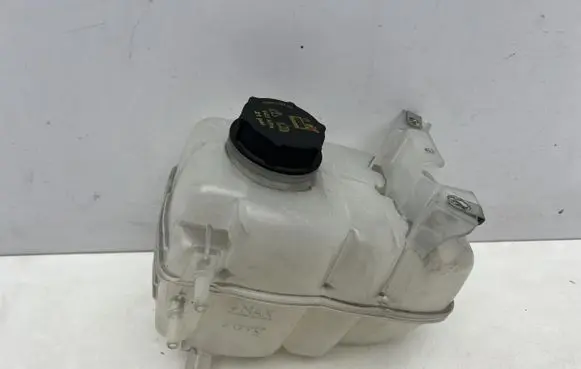 Ford Bronco Coolant expansion tank/reservoir MB3G-8A080-A