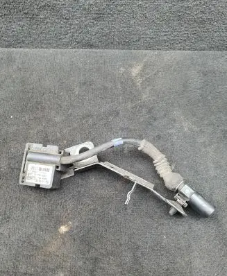 Audi A8 S8 D3 4E Air pressure sensor 4E0616575K