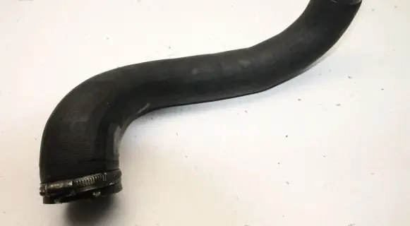 Ford Kuga II Engine coolant pipe/hose