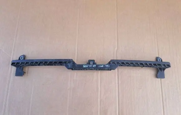 Volkswagen Golf VII Front bumper mounting bracket 5G0805705Q