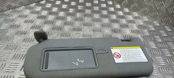 KIA Sorento Sun visor