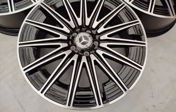 Mercedes-Benz EQA R20 alloy rim A2474015200