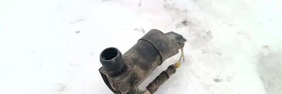 Volvo XC70 Windscreen/windshield washer pump