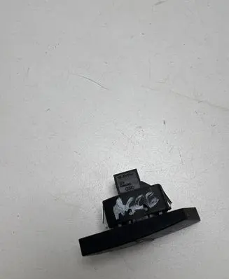 Audi A6 S6 C6 4F Central locking switch button 4f1962107