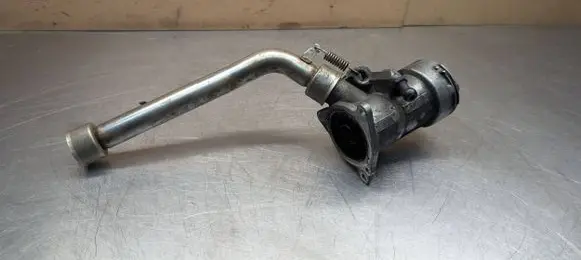Mercedes-Benz C W203 EGR valve A646090