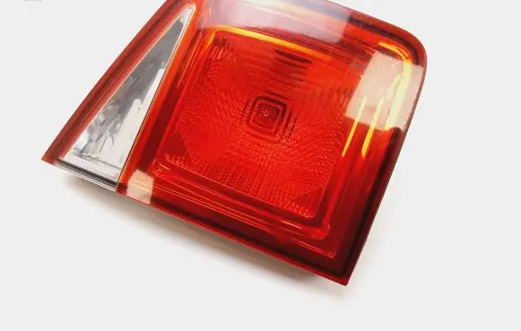 Chevrolet Orlando Tailgate rear/tail lights