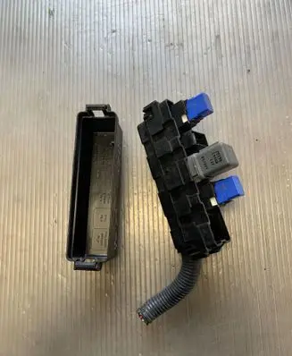 Nissan X-Trail T31 Fuse box set JG70A