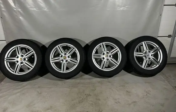 Porsche Cayenne (92A) R19 alloy rim 7P5601025BL