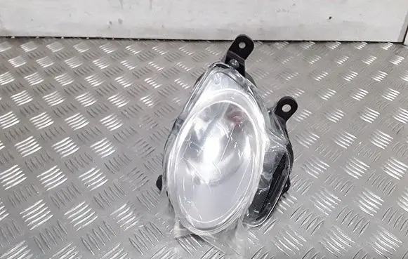 Fiat 500 Front fog light 68111135AB 05182461AA