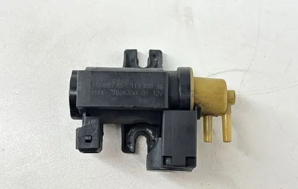 BMW 5 F10 F11 Turbo solenoid valve 70088715