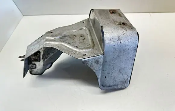 Audi Q7 4L Heat shield in engine bay 059145325AA