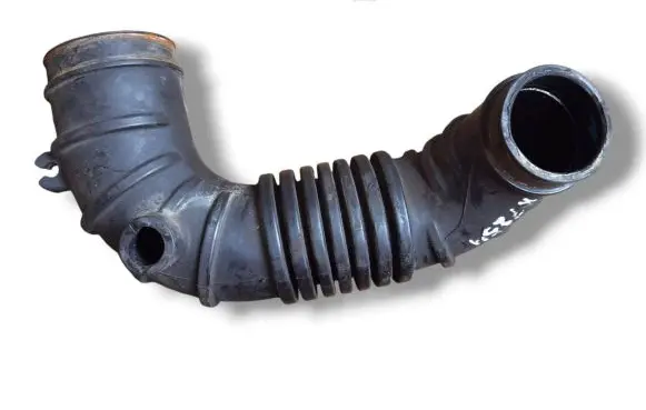 Mitsubishi Pajero Air intake duct part 1505A196