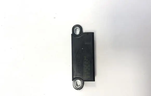 Mercedes-Benz E W211 Airbag deployment crash/impact sensor A0038200726 821761664 270500724