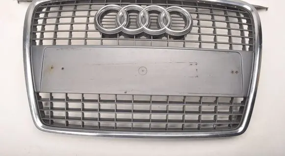 Audi A3 S3 8P Front grill 8P4853651