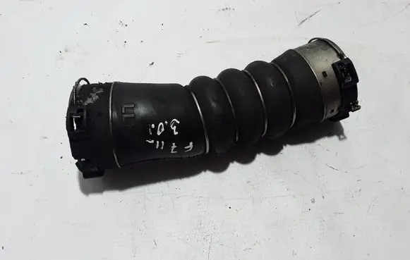 BMW 5 GT F07 Intercooler hose/pipe 7800144