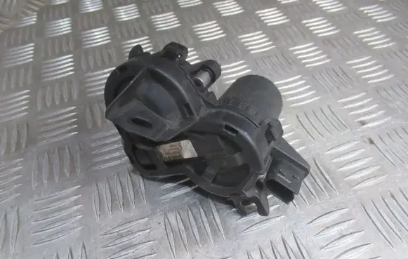 Volvo XC60 Front Brake Caliper Pad/Carrier