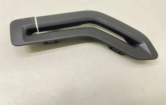Volvo V50 Seat belt trim 31250174
