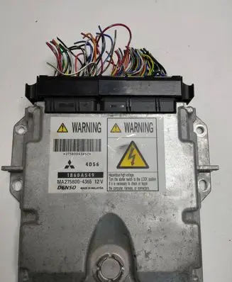 Mitsubishi L200 Engine control unit/module 1860A549 2758004365 MA2758004365