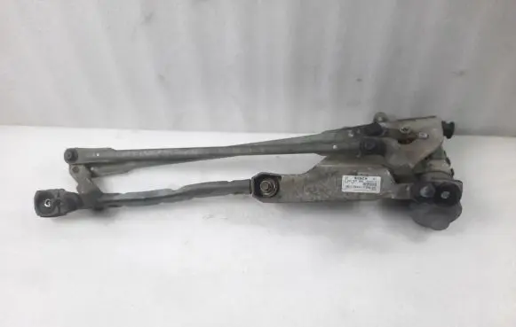 Ford Fiesta Front wiper linkage and motor 8A6117500AD