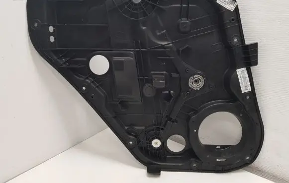 KIA Soul Rear window lifting mechanism without motor 83471B2010 83470B2010
