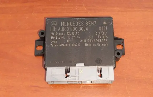 Mercedes-Benz S W222 Parking PDC control unit/module A0009009004