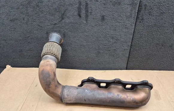Audi A6 Allroad C7 Exhaust manifold 05925303 059253033BQ
