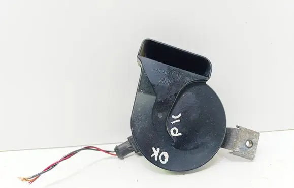 Volvo XC70 Horn signal 49042