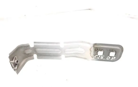 BMW X4 F26 Fender mounting bracket 7267336