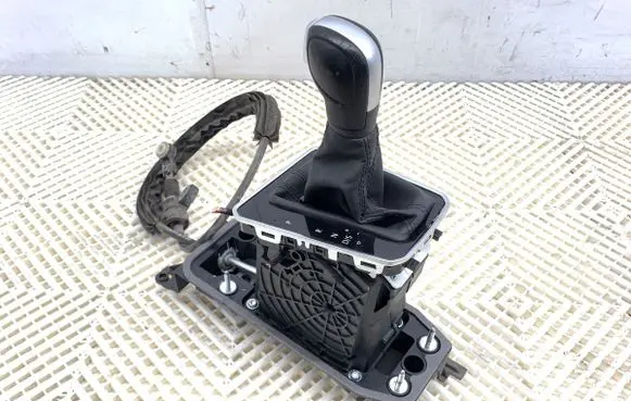 Volkswagen PASSAT B8 Gear shift rod 3Q1713023AH